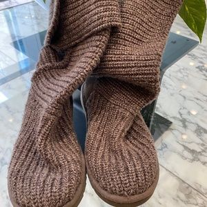 UGG size 7  sweater boots. As is